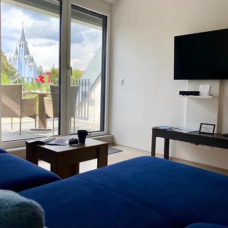 Iris In Mit Tiefgarage Und Panoramaaussicht *